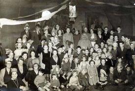Christmas Party 1947, Edlesborough Memorial Hall (click to view full photo)