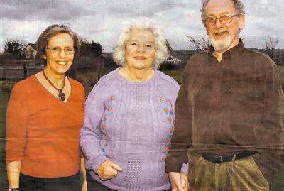 Helen Wilkinson (left) with Ellen and Mike Lewis